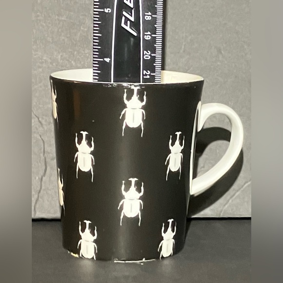 Stechcol Gracie Bone China Mug Beetle Bug Insect Entomology *Beetlejuice Lovers* - Picture 3 of 8